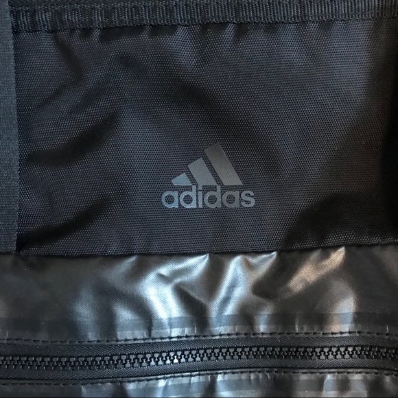 NWOT adidas Studio Duffle - Picture 7 of 7
